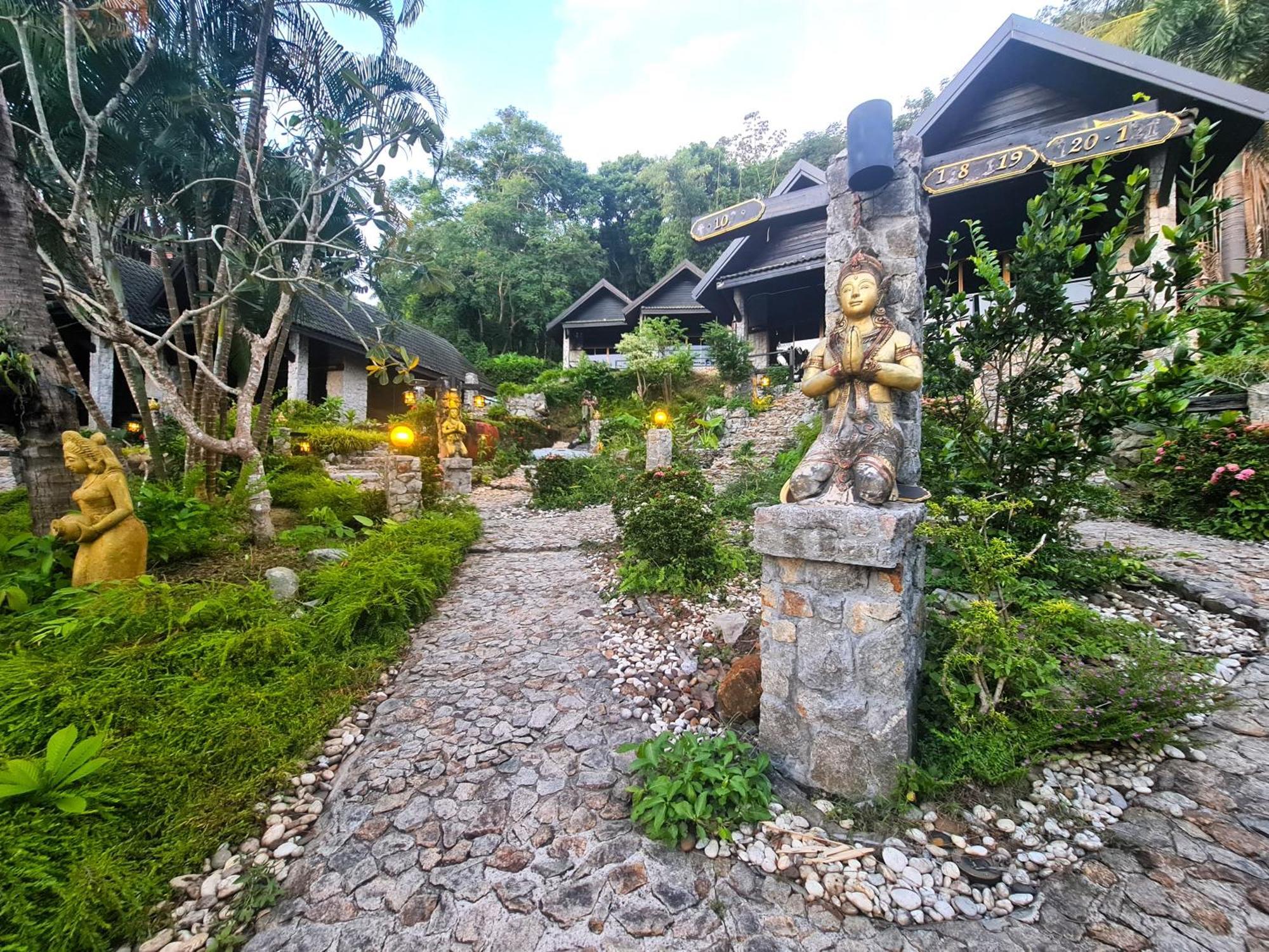 Boomerang Village Resort Kata Exterior foto